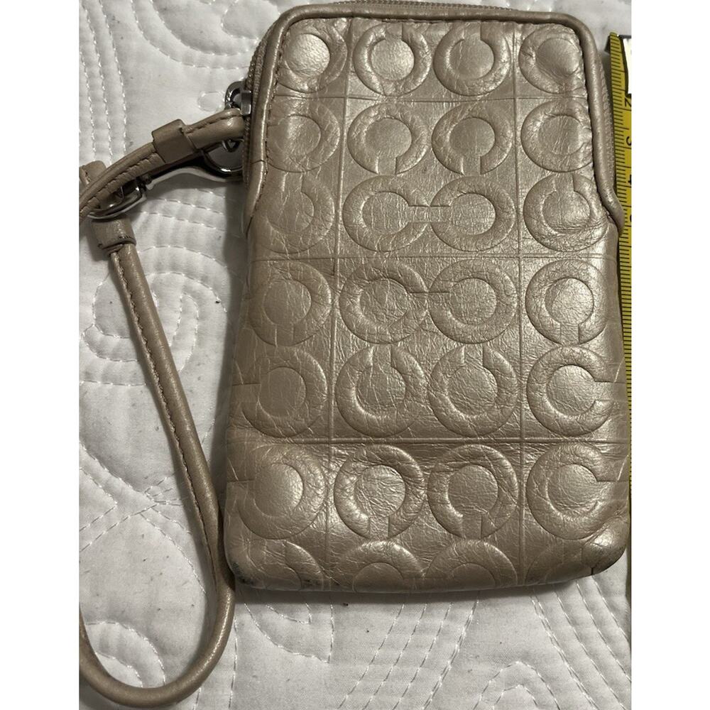 Vintage Coach Beige Leather Wristlet Wallet